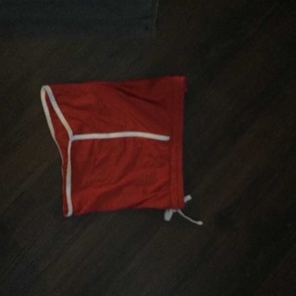Red and white shorts - Picture 3 of 3